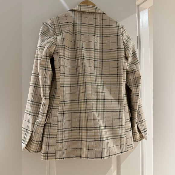 Viscose Blend Plaid Double-Breasted Blazer - Picture 4 of 9